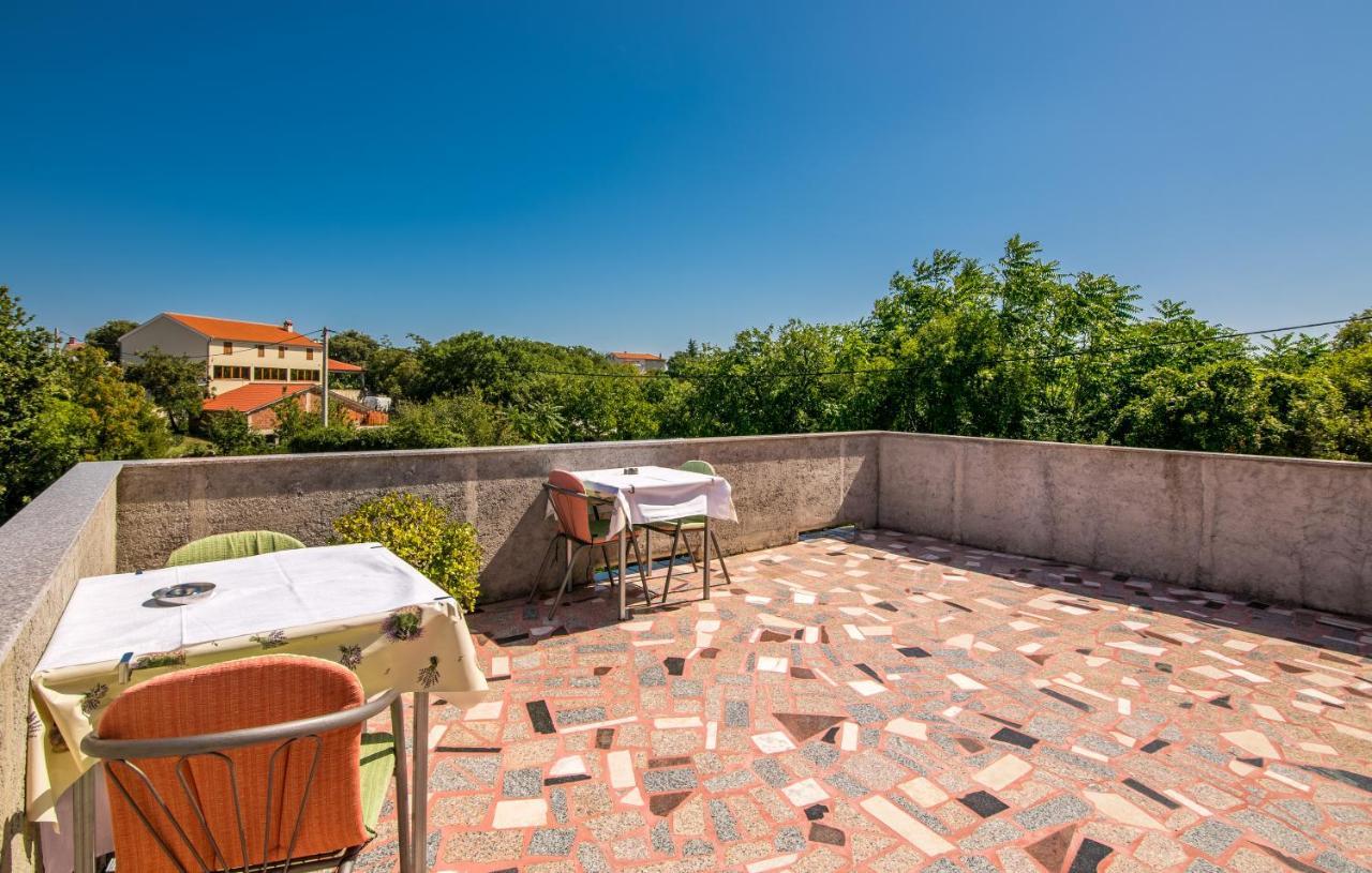 Rooms Valentino Vrh  Exterior photo